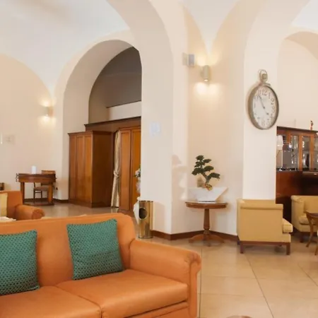 Le Cheminee Business 4*