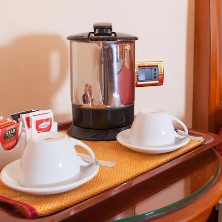 Hotel Le Cheminee Business 4*