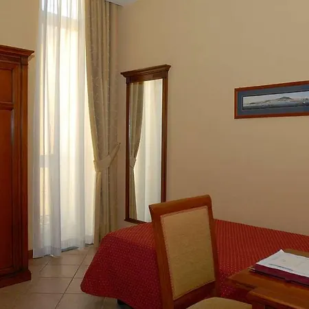 Le Cheminée Business 4* Napoli