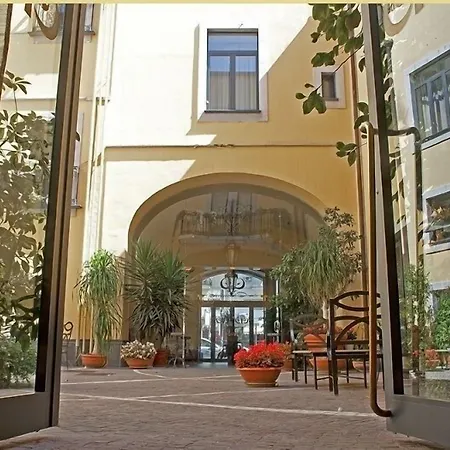 Le Cheminee Business 4* Nápoly