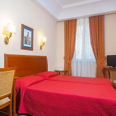 Le Cheminee Business Hotel 4*
