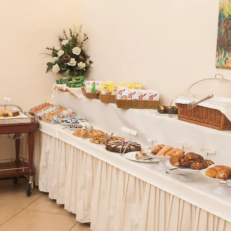 Le Cheminee Business Отель 4*