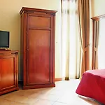 Le Cheminee Business Hotel 4*