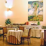 Le Cheminee Business Hotel