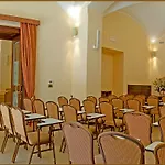 Le Cheminee Business Hotel