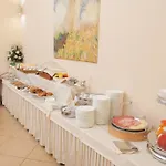 Le Cheminee Business Hotel 4*