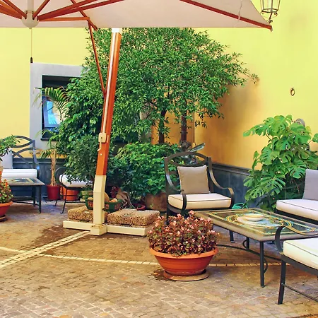 Hotel Le Cheminee Business 4*