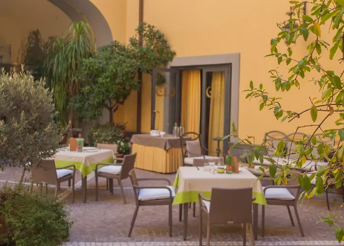 لي شيميني بزنس 4*