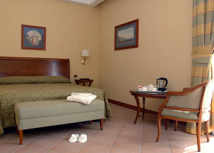 Le Cheminée Business Hotel Napoli